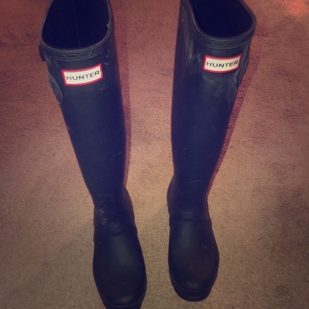 Hunter boots size 9